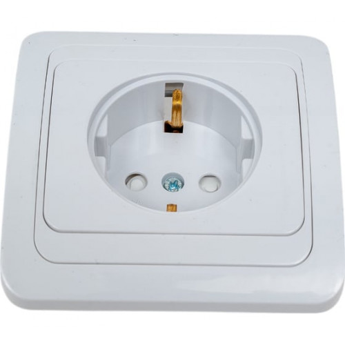 Розетка одинарная с заземлением со шторкой CLASSICO белая 2028x IN HOME, арт. 4690612000978
