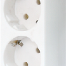 Удлинитель DEFENDER E518, 5 розеток, ПВС 3*1,0 мм2, мощность 2200 Вт, ток 10А, с/з, белый, 1,8 м (1/30) Удлинитель DEFENDER E518, 5 розеток, ПВС 3*1,0 мм2, мощность 2200 Вт, ток 10А, с/з, белый, 1,8 м (1/30)