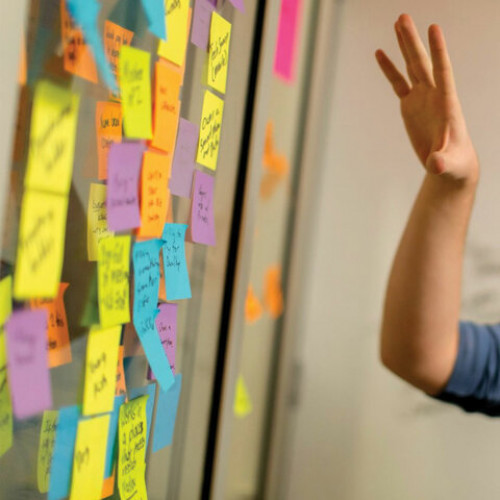 Блок самоклеящийся (стикер) POST-IT SuperSticky Love is 76х76 мм, 360 л., 2028-LVI