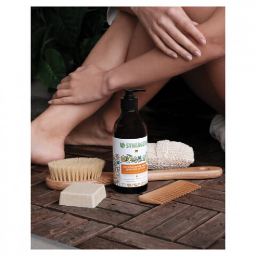 Мыло жидкое 380мл SYNERGETIC Карамельное яблоко и ваниль, биоразлагаемое, дозатор,, 105004