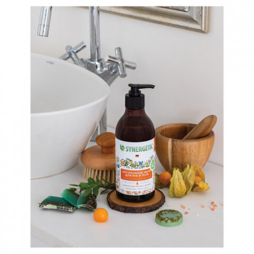 Мыло жидкое 380мл SYNERGETIC Карамельное яблоко и ваниль, биоразлагаемое, дозатор,, 105004