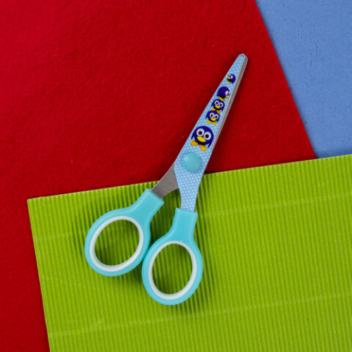 Ножницы BRAUBERG Kid Series, 130 мм, голубые, с цветной печатью Пингвины, закругленные, 232271