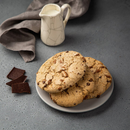 Печенье сахарное FALCONE Cookies с молочным шоколадом, 200 г, картонная упаковка, MC-00013546