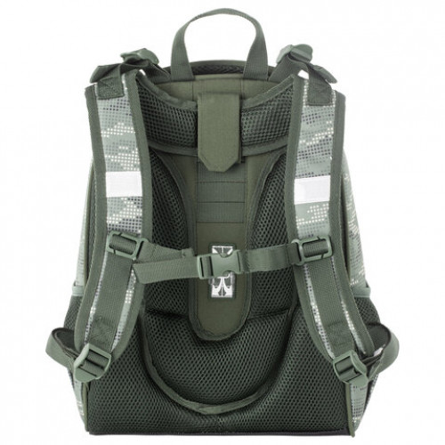 Ранец BRAUBERG PREMIUM, 2 отделения, с брелком, Army, 38х29х16 см, 228783