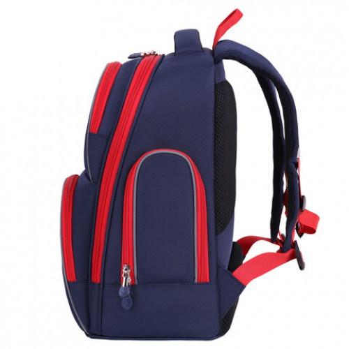 Рюкзак BRAUBERG CLASSIC, легкий каркас, премиум материал, Wild wolf, синий, 37х32х21 см, 271393
