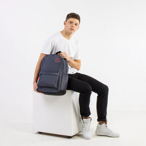 Рюкзак BRAUBERG ENERGETIC универсальный, эргономичный, Recycle, черный, 43х30х16 см, 270796