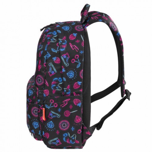 Рюкзак BRAUBERG DREAM универсальный с карманом для ноутбука, эргономичный, Sweet dreams, 42х26х14 см, 271667, 271677
