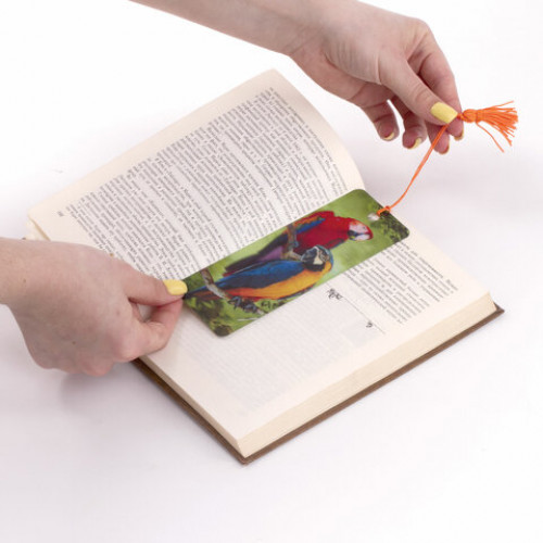 Закладка для книг 3D, BRAUBERG, объемная, Попугаи, с декоративным шнурком-завязкой, 125772